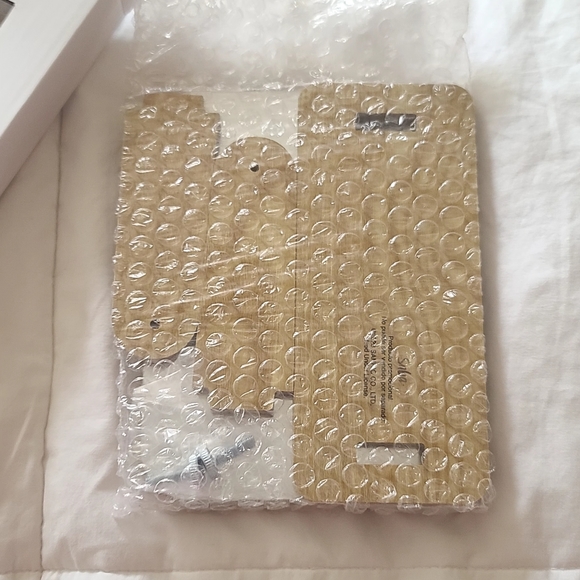 Hello kitty wood mirror - Picture 3 of 5